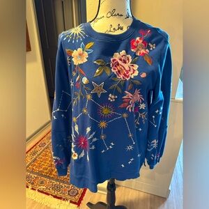 Johnny Was Blue Floral Embroidered Fleece Sweatshirt tunic Shirt M